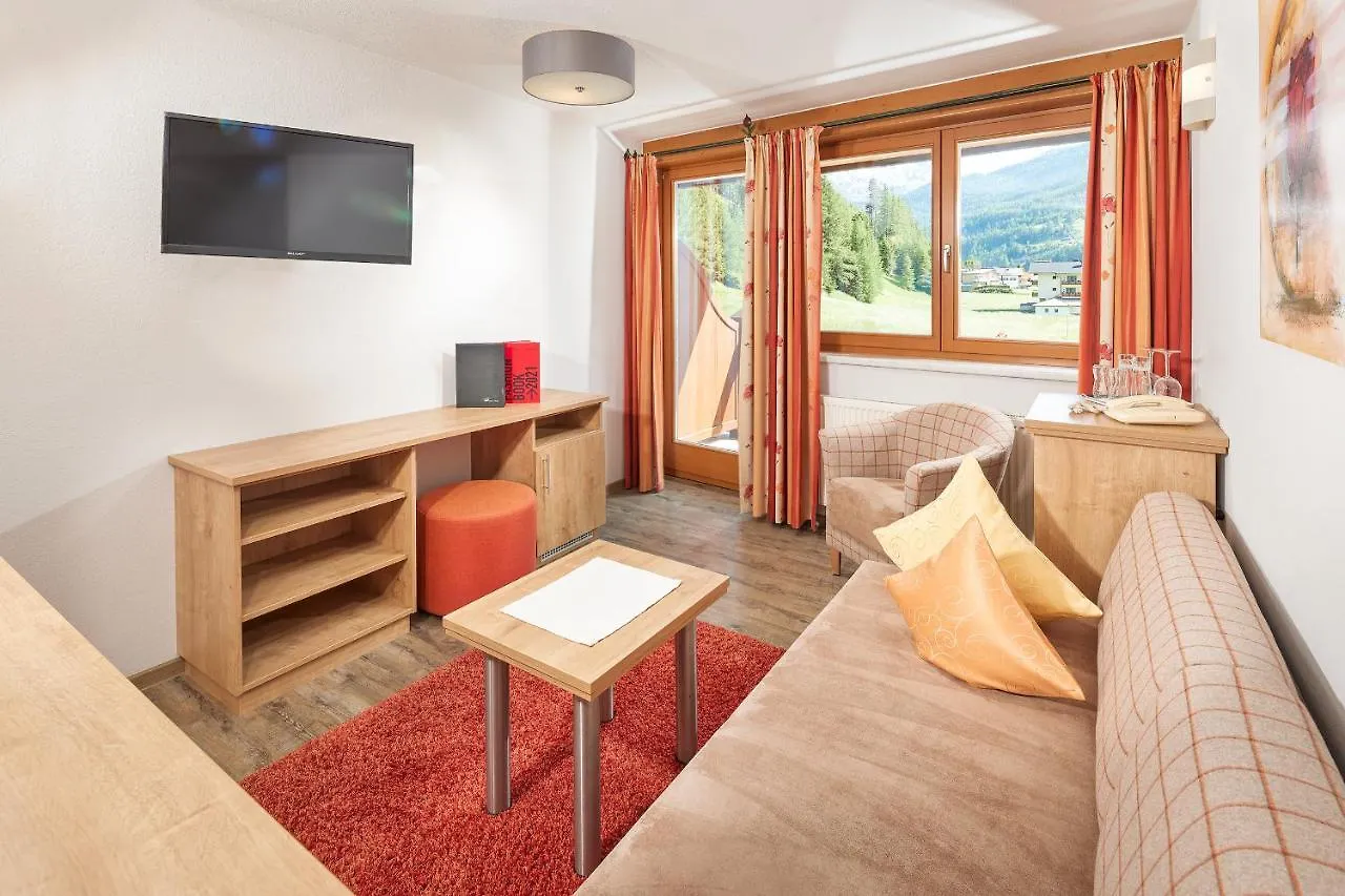 Hotel Sunny Soelden Ζόλντεν