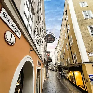 navštívit hotel